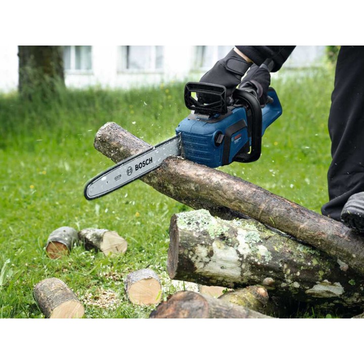 Bosch Professional BITURBO GKE 18V-40 akkuketjusaha, 18 V, 40 cm, ilman akkua ja laturia