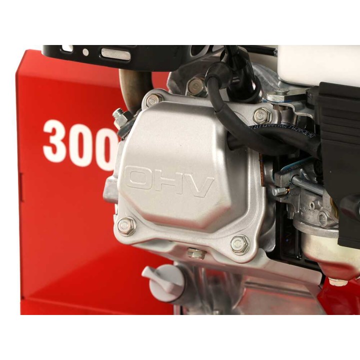 Benassi L300 -vetoleikkuri, Honda GX160, 5,5 HP, 30 cm, bensiini