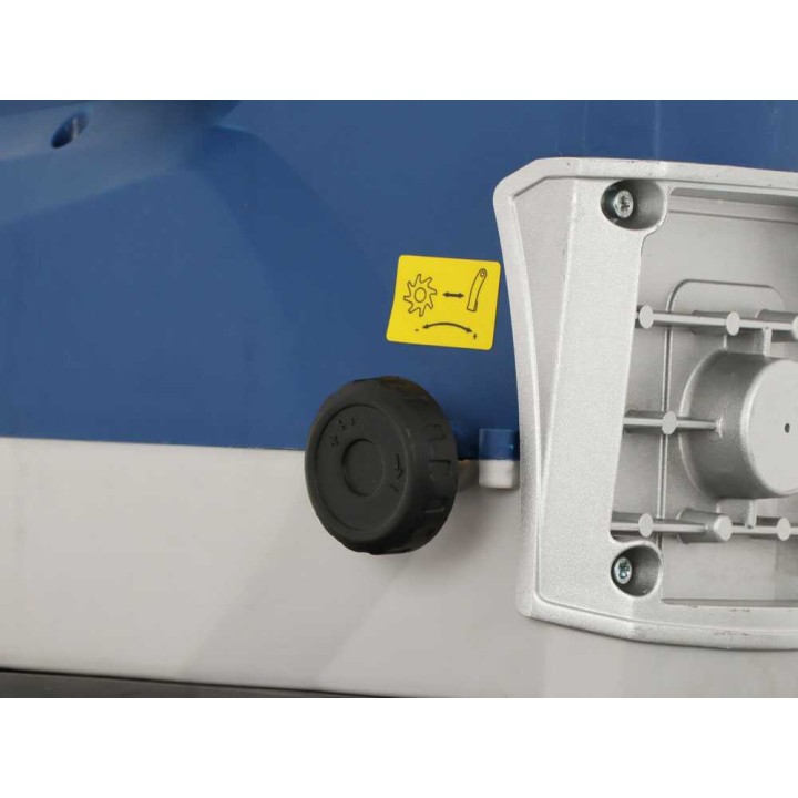 BullMach Tersic 45 Roller -sähköbiotritur, 2 800 W, 45 mm, keräyssäiliö