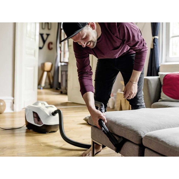 Karcher DS 6 -pölynimuri vesisuodattimella, 650 W