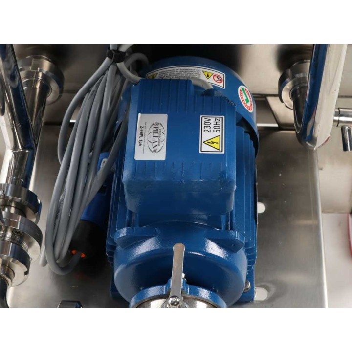 Enotecnica Pillan FC43 viinisuodatin, 30 levyä, 40 × 40 cm, 1,22 HP