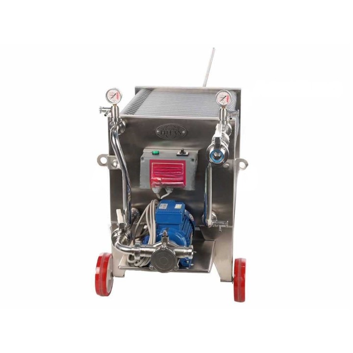 Enotecnica Pillan FC44 viinisuodatin, 40 kartonkia 40 × 40 cm, 1,2 HP, 230 V