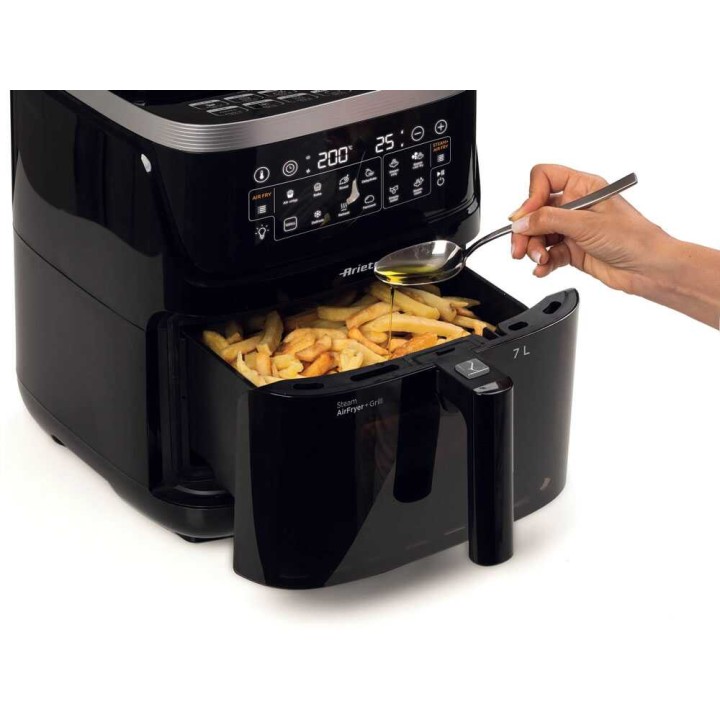 Ariete 4636 kuumailmakeitin höyry- ja grillitoiminnoilla, 7 l, 1 700 W