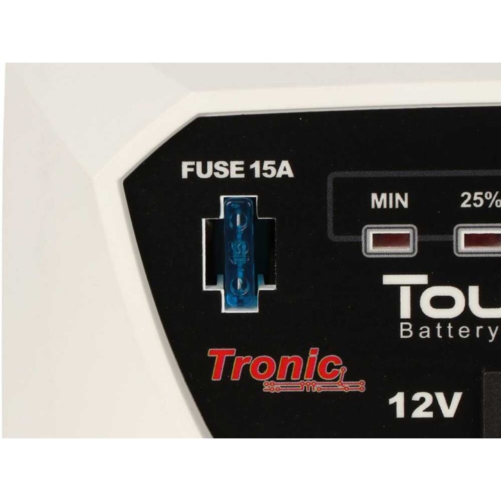 Telwin Touring 18 akkulaturi 12–24 V, LED-latausnäyttö