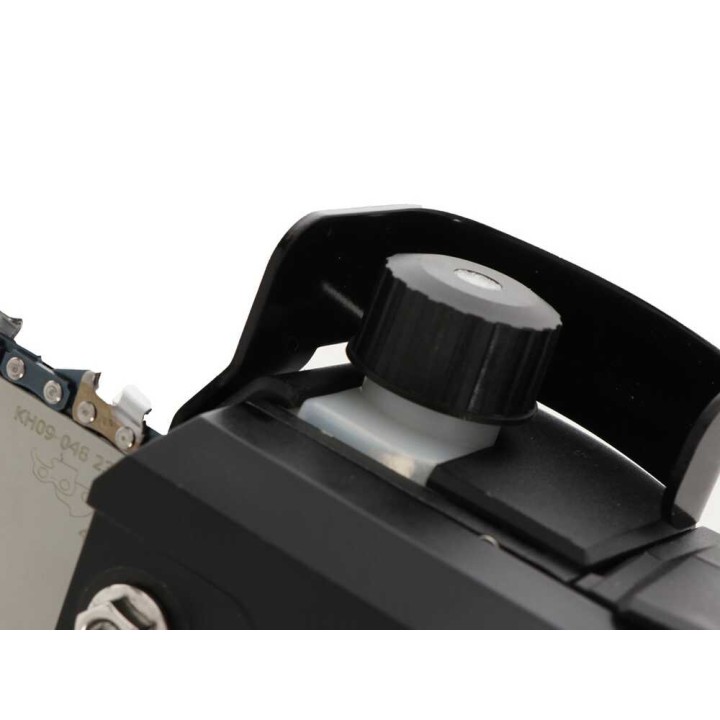 Campagnola T-REX 250-300 akkukäyttöinen oksasaha teleskooppivarrella, 450 W, 21,6 V, 5 Ah
