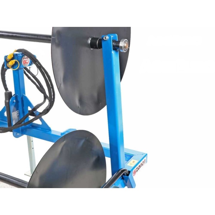 Zanon AVR-250 hydraulinen verkkojen kelain, 2 kelaa, toisen kelan tuki