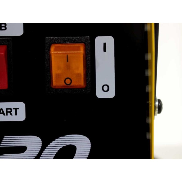 Deca CLASS BOOSTER 220A akkulaturi ja käynnistysapu, 12–24 V, 230 A