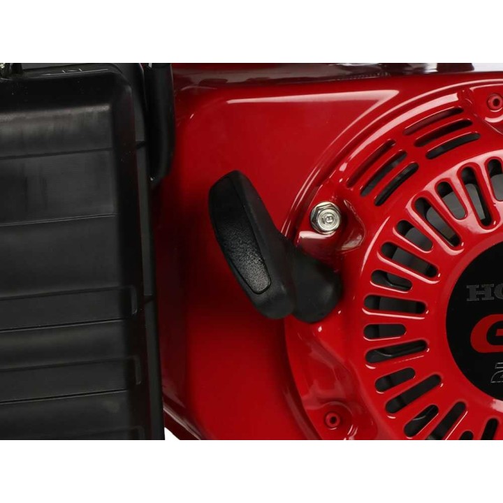 Pramac ES4000 bensiinikäyttöinen aggregaatti, 3,1 kW, 2,6 kW, yksivaiheinen