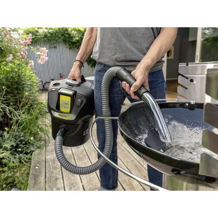 Karcher AD 2 Battery tuhkaimuri, 18 V, 14 l, akku ja laturi