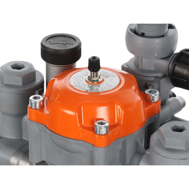 Comet MTP BPX25 PP sähkökäyttöinen kalvopumppu, 1 100 W, 230 V, kemiallisille nesteille