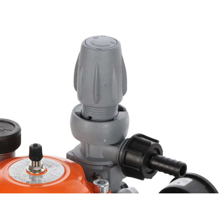 Comet MTP BPX25 PP sähkökäyttöinen kalvopumppu, 1 100 W, 230 V, kemiallisille nesteille