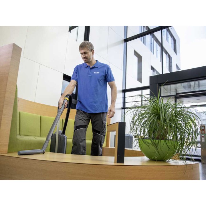 Karcher CV 30/2 Bp Adv akkukäyttöinen pystypölynimuri, 36 V, 5 Ah