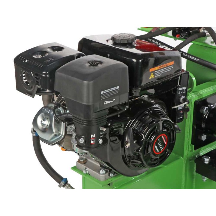 Seven Italy T-20 vaakasuora halkomakone, 20 t, 9 HP, Loncin 270 cm³