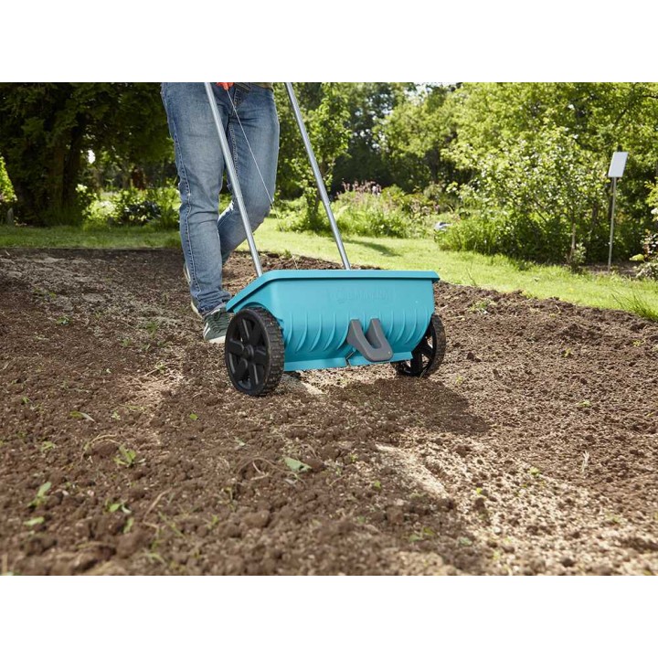 Gardena 432-20 työnnettävä levitin, 12,5 l, työleveys 45 cm