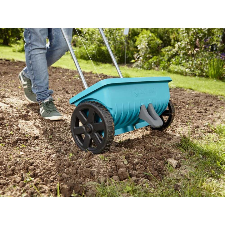 Gardena 432-20 työnnettävä levitin, 12,5 l, työleveys 45 cm