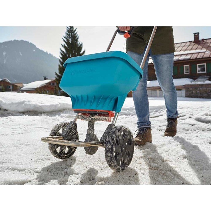 Gardena 436-20 XL työnnettävä lannoitteenlevitin, 18 l, 1,5–6 m