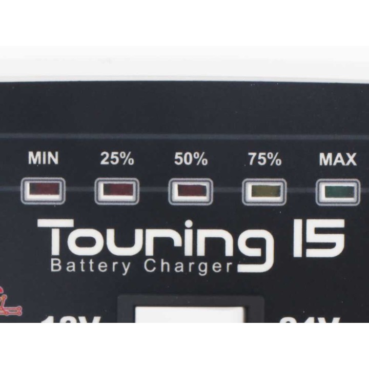 Telwin Touring 15 akkulaturi ja ylläpitolaturi, 12/24 V, 100 W