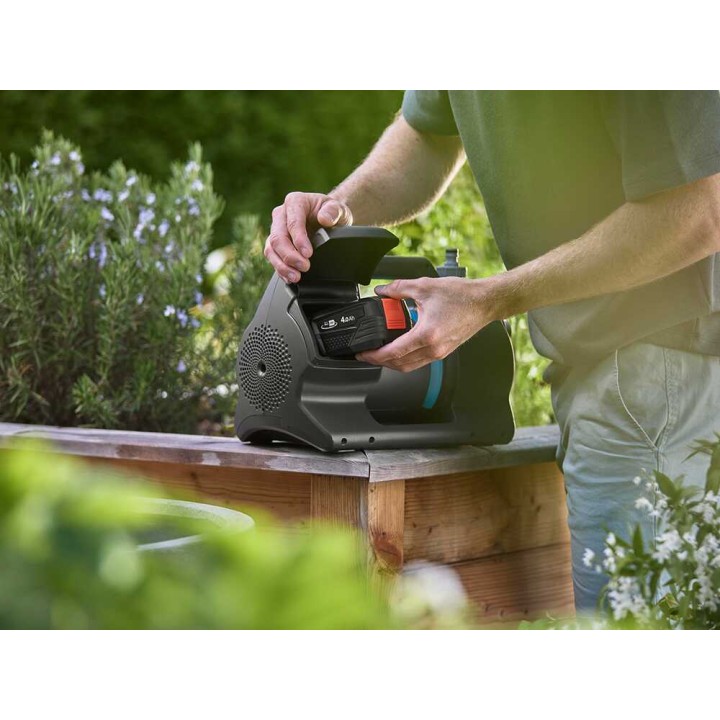 Gardena 3000 Silent 18V P4A akkukäyttöinen itseimevä pumppu, 3 000 l/h, 18 V