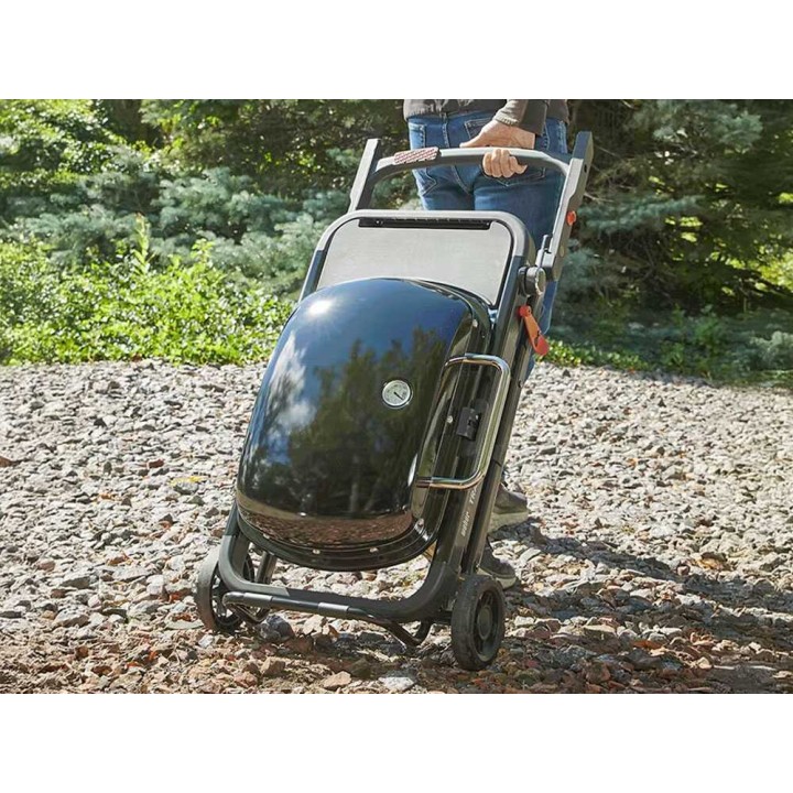 Weber Traveler 1501745 kannettava kaasugrilli, 3,8 kW, musta