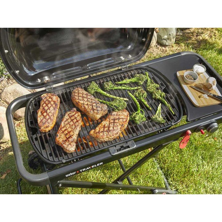 Weber Traveler 1501745 kannettava kaasugrilli, 3,8 kW, musta