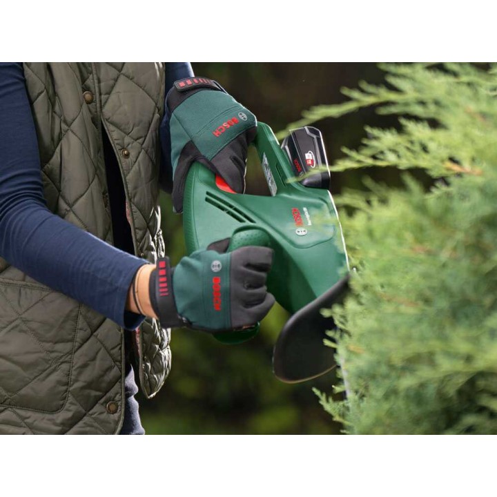 Bosch UniversalHedgePole 18 akkupensasleikkuri, 43 cm, 18 V, 2,5 Ah