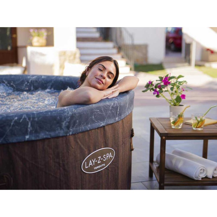Bestway Lay-Z-Spa Toronto AirJet 6001W -poreallas, 190 × 190 × 70 cm, 5–6 henkilölle