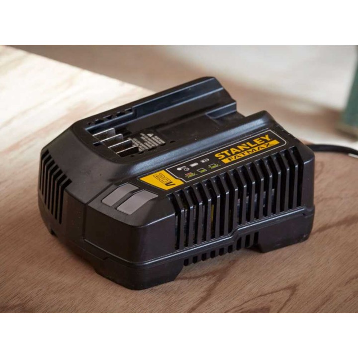STANLEY SFMCB14M1-QW FATMAX V20 -akkusarja, 18 V, 4 Ah, pikalaturi