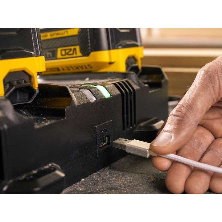 Stanley SFMCB24-QW kaksoislaturi V20 Fatmax -akuille, 18 V, 4 A