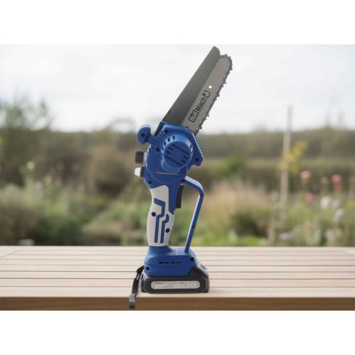 BullMach AION 10 akkukäyttöinen oksasaha, 500 W, 2 × 21 V 2 Ah