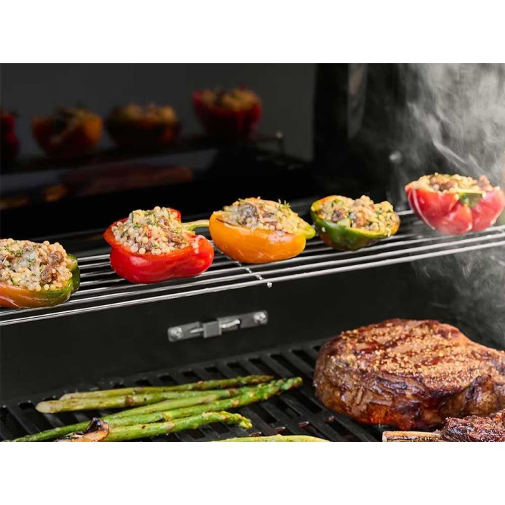 Weber Spirit S-435 kaasugrilli, 4 poltinta, sivukeitin, 10,26 kW