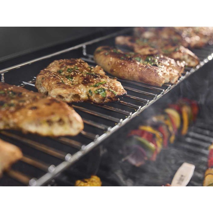 Weber Genesis E-330WR Stealth kaasugrilli, 15,2 kW, varrastin, 68 × 48 cm