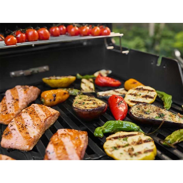 Weber Spirit EX-425 kaasugrilli, 4 poltinta, 10,3 kW, Wi-Fi, taittuva sivutaso