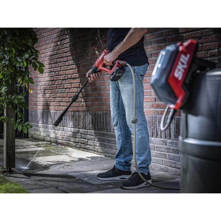 Skil 0781 CA uppopumppu puhtaalle vedelle, 20 V, 2,5 Ah