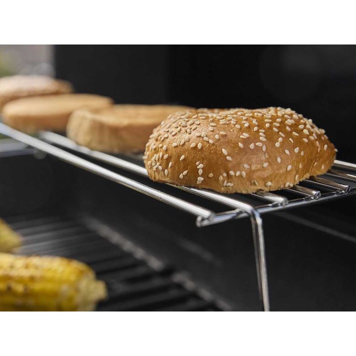 Weber Genesis EPX-435W kaasugrilli, 4 poltinta, sivukeitin, Wi-Fi-lämpömittari
