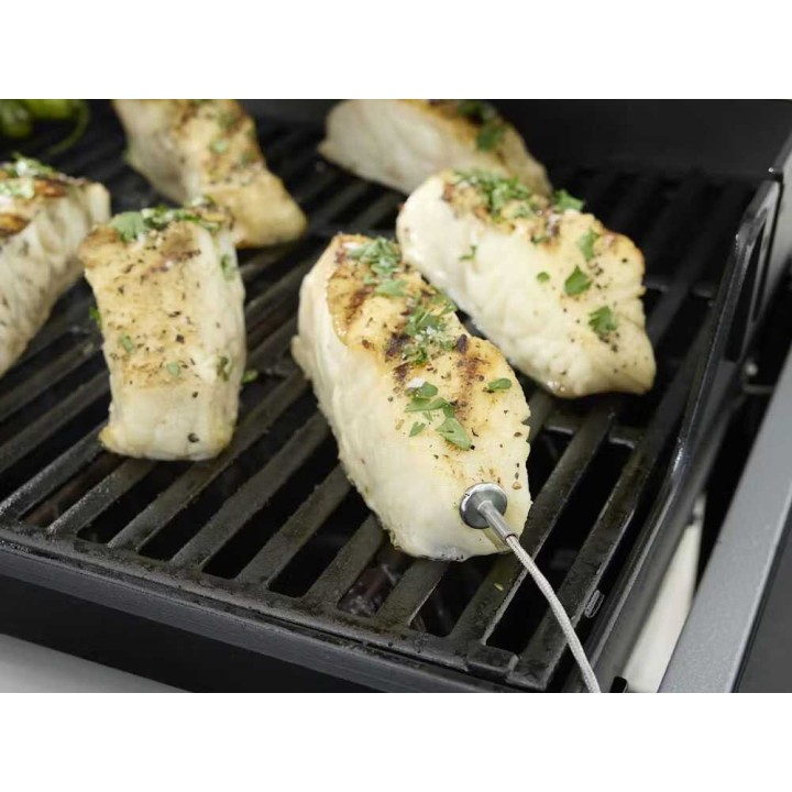 Weber Genesis EPX-435W kaasugrilli, 4 poltinta, sivukeitin, Wi-Fi-lämpömittari