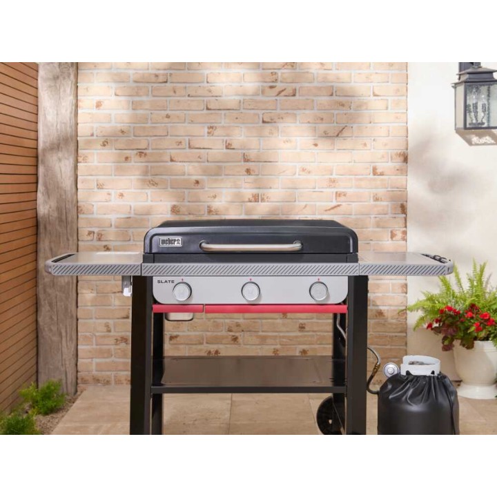 Weber Slate GP kaasugrilli, valurautaparila 71 × 46 cm, 10,55 kW, 3 poltinta