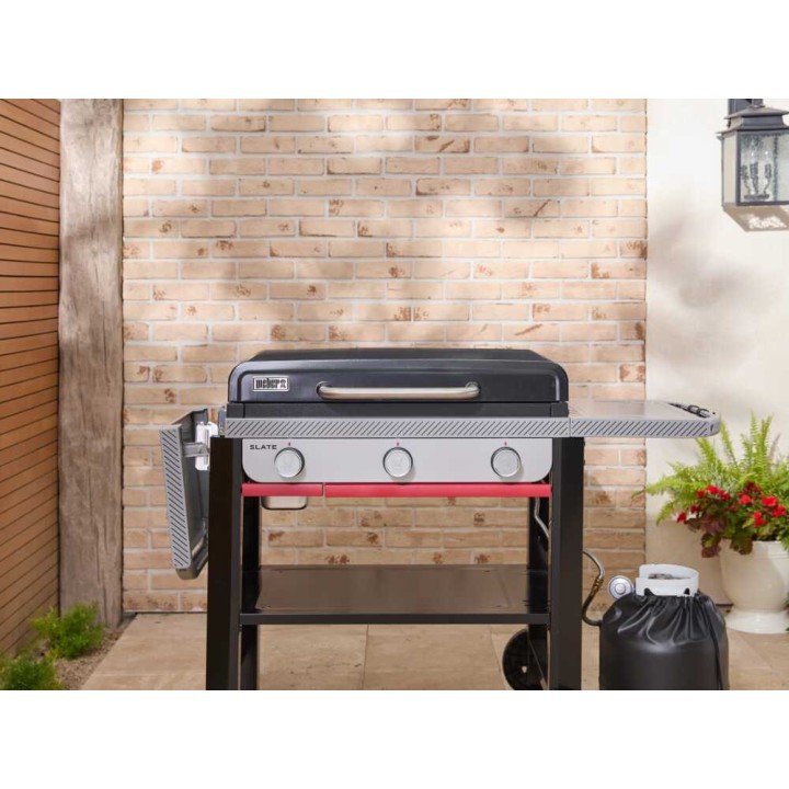 Weber Slate GP kaasugrilli, valurautaparila 71 × 46 cm, 10,55 kW, 3 poltinta
