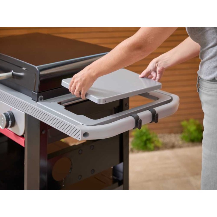 Weber Slate GP kaasugrilli, valurautaparila 71 × 46 cm, 10,55 kW, 3 poltinta