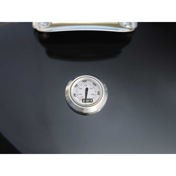 Weber Performer Premium -hiiligrilli, Ø 57 cm, 2 323 cm²