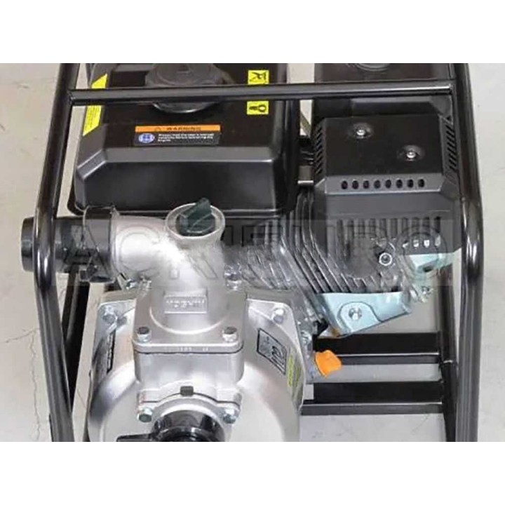 Koshin SEV-50X itseimevä bensiinikäyttöinen moottoripumppu, 4,1 HP, 620 l/min