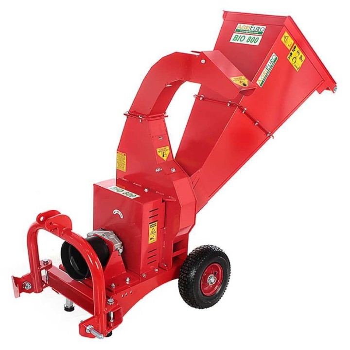 BIO 800 3P traktorikäyttöinen biotriturattori 80 mm 135 kg