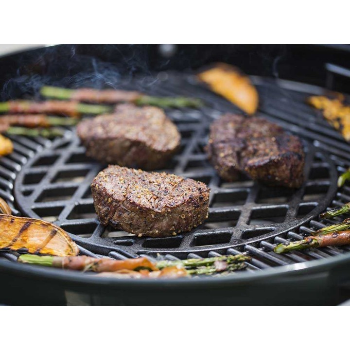 Weber 8834 parilaritilä Gourmet BBQ System -grilleihin, emaloitu valurauta, 30 × 30 cm