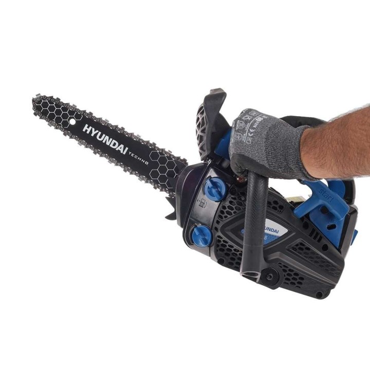 Hyundai CS2500-5-10 karsintasaha, 25 cm carving-terä, 25,4 cm³, 1 HP