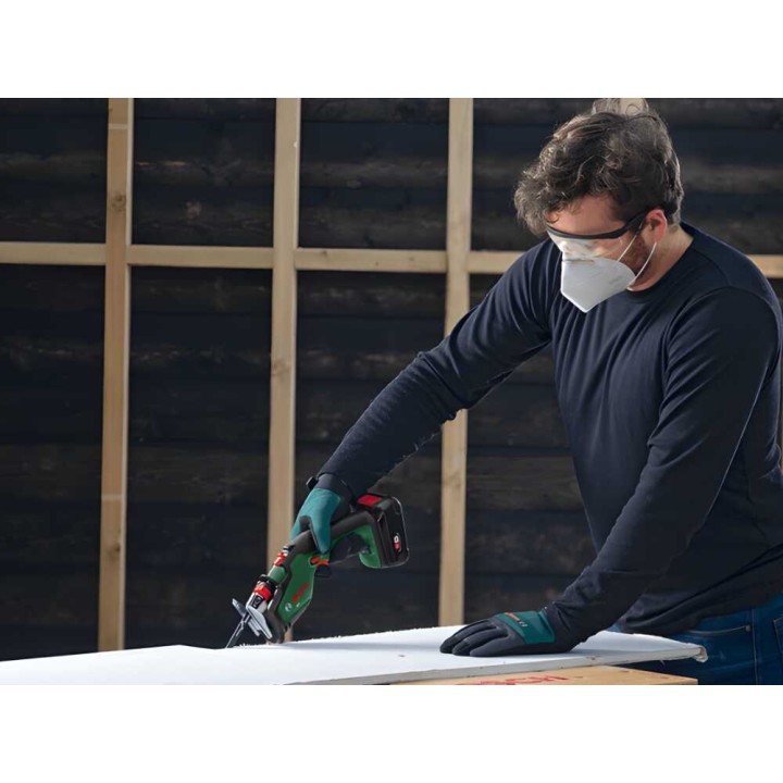 Bosch KEO akkukäyttöinen oksasaha, 18 V, 2,5 Ah, 150 mm:n terä