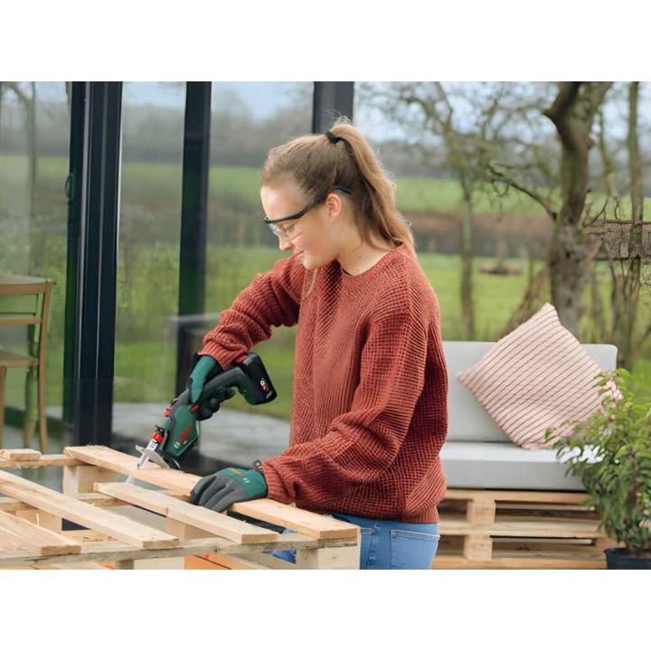 Bosch KEO akkukäyttöinen oksasaha, 18 V, 2 Ah, 15 cm terä