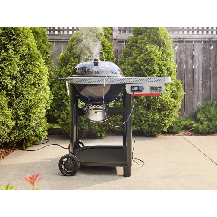 Weber Performer Smart hiiligrilli, Ø 57 cm, 2 552 cm², Wi-Fi
