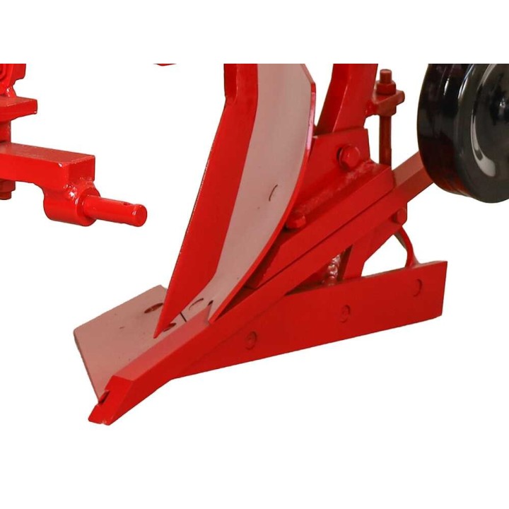 VR180S-02B kääntöaura traktoriin, 25 cm, esiaurat, 20–24 HP