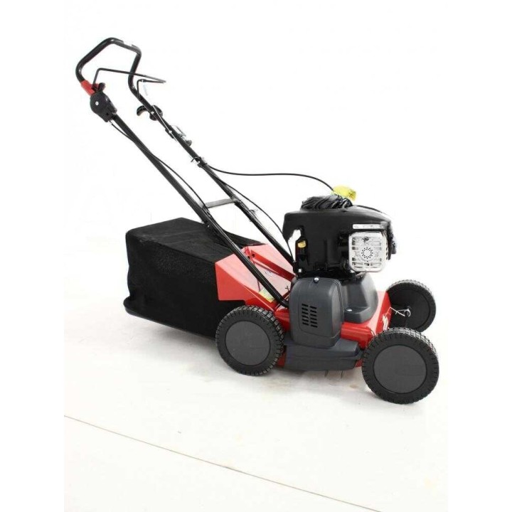 Eurosystems SC 42 B nurmikon ilmastaja, Briggs &amp; Stratton 450 E, 42 cm