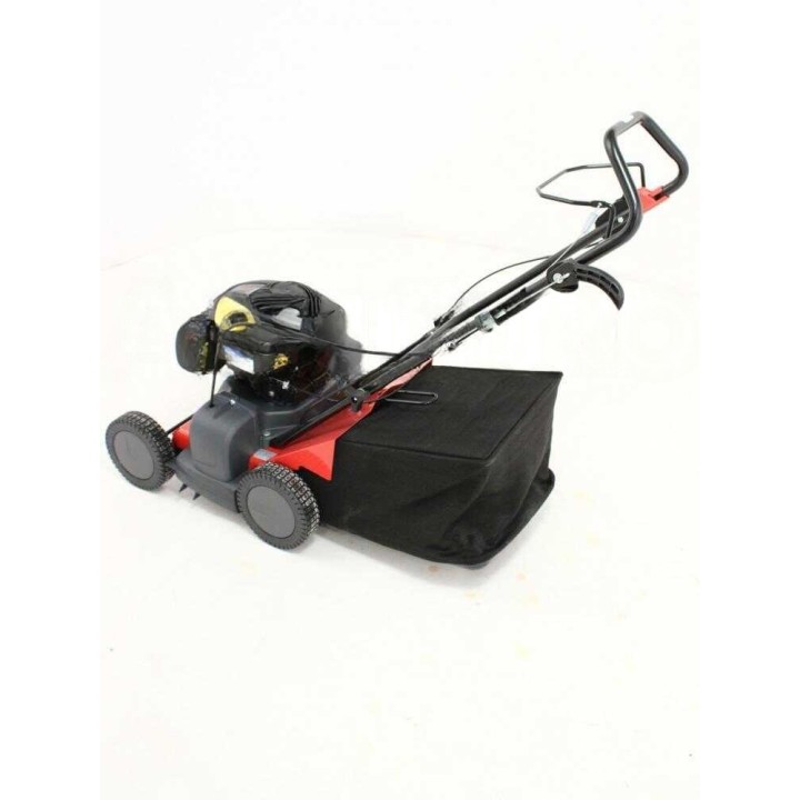 Eurosystems SC 42 B nurmikon ilmastaja, Briggs &amp; Stratton 450 E, 42 cm