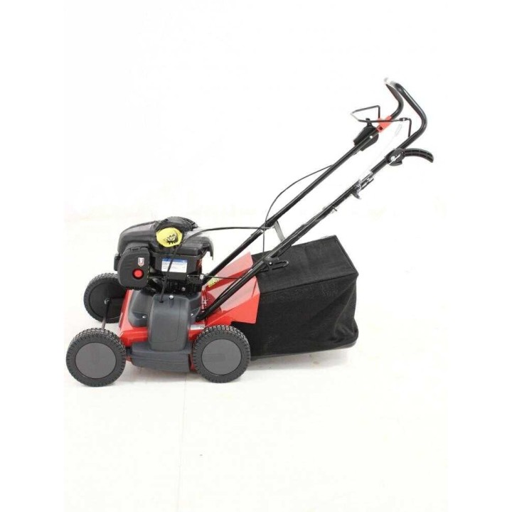 Eurosystems SC 42 B nurmikon ilmastaja, Briggs &amp; Stratton 450 E, 42 cm